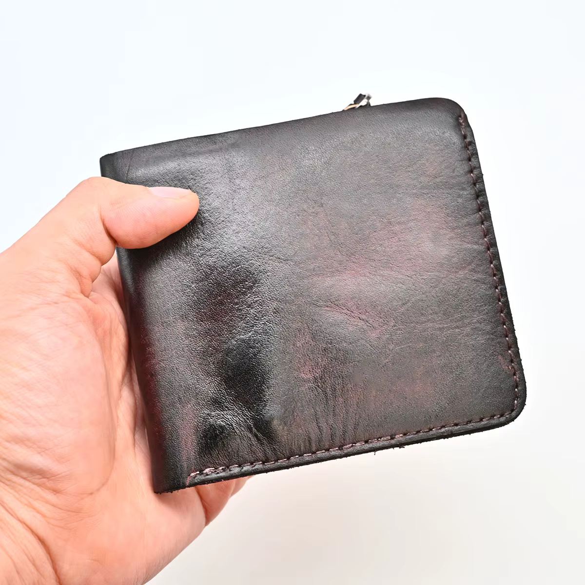 Portefeuille en cuir beige fait à la main pour hommes