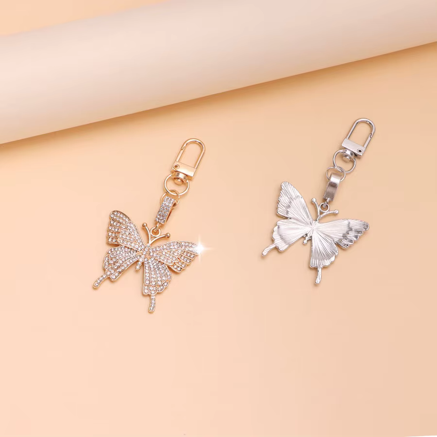 Porte-clés papillon en strass scintillant en métal pour femme, breloque de sac Kawaii, accessoire de porte-clés, cadeau pour fête quotidienne, soirée, mariage