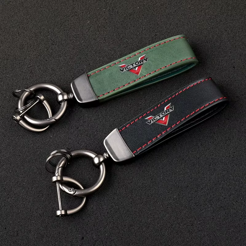 Porte-clés en forme de fer à cheval en cuir vintage imprimé HD pour accessoires moto VICTORY