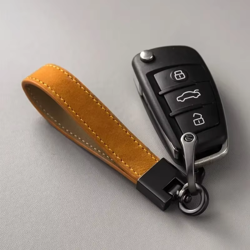 Porte-clés de voiture en cuir véritable de luxe