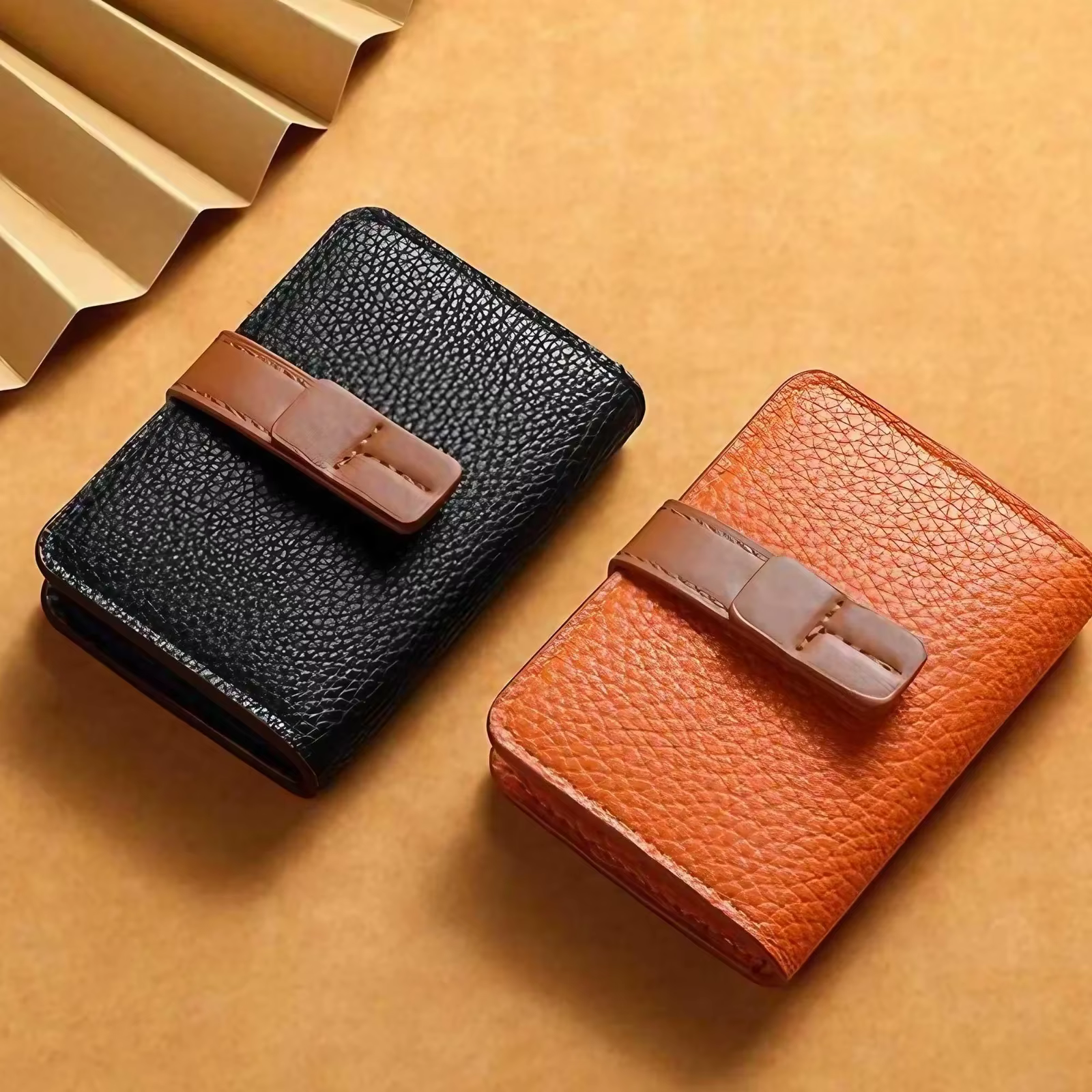 KISMIS Fashion Card Holder - Emplacements multi-cartes et conception de grande capacité