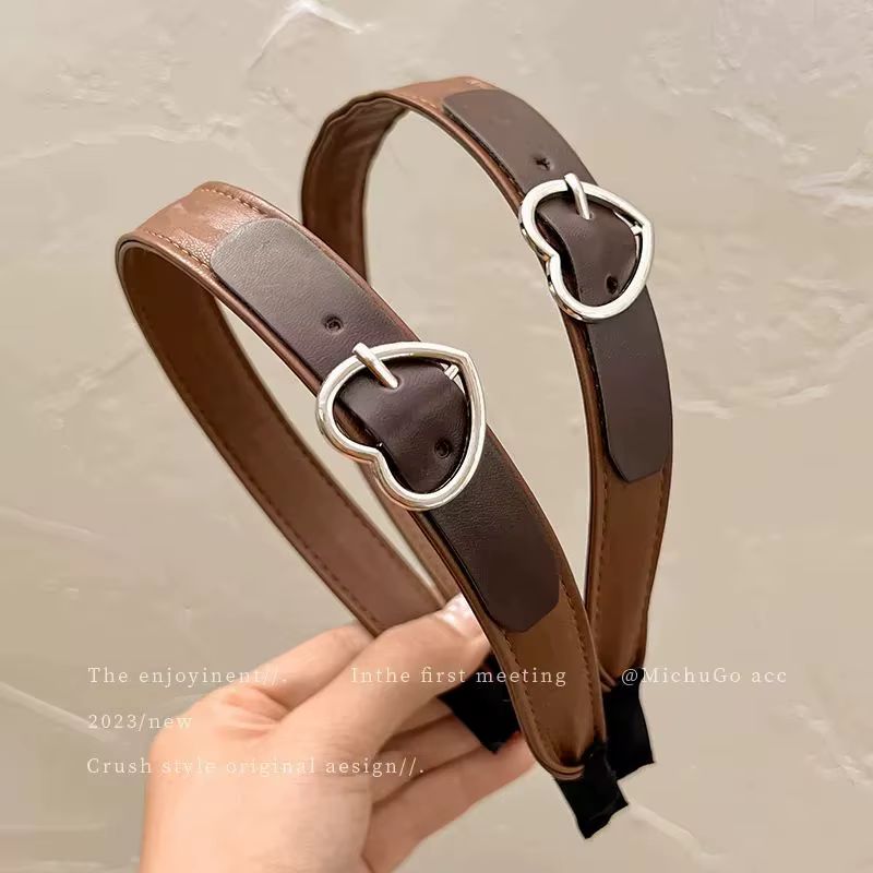 Boucle de ceinture couleur café