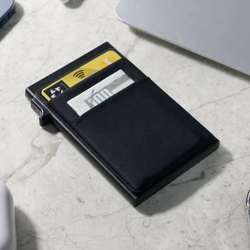 Porte-carte de crédit RFID pour hommes