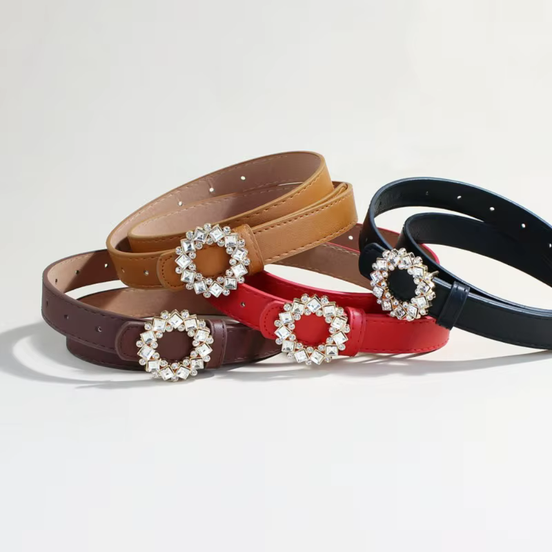 Ceinture en Alliage Creux avec Diamants pour Femme