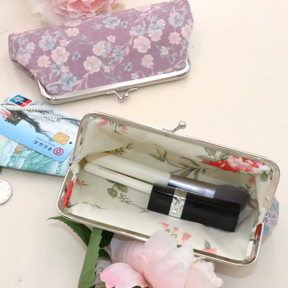 Porte-monnaie rétro imprimé de fleurs pour femmes