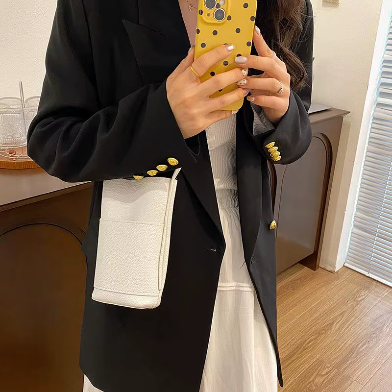 Sac à bandoulière grande capacité pour femme en cuir PU avec fermoir