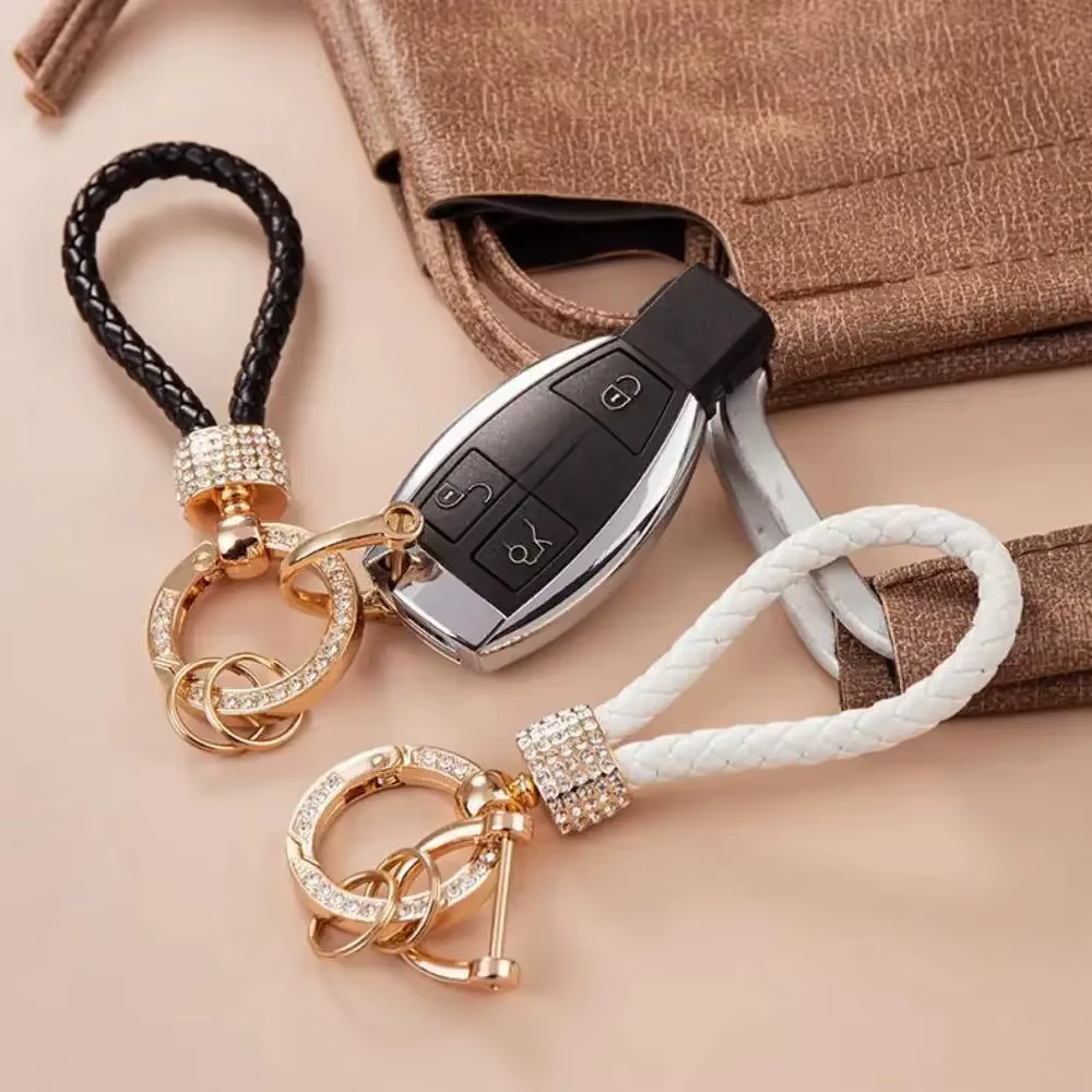 Porte-clés en corde tressée fabriqué à la main