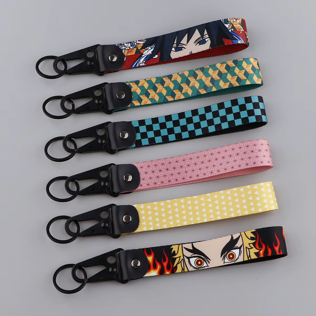 Porte-clés Style Anime, étiquettes de lanière, porte-clés de voiture et de moto, accessoires, jouets pour enfants