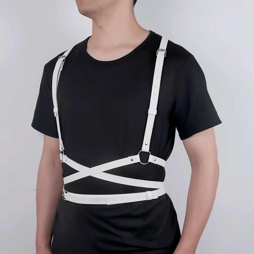 Ceinture blanche élégante avec boucle