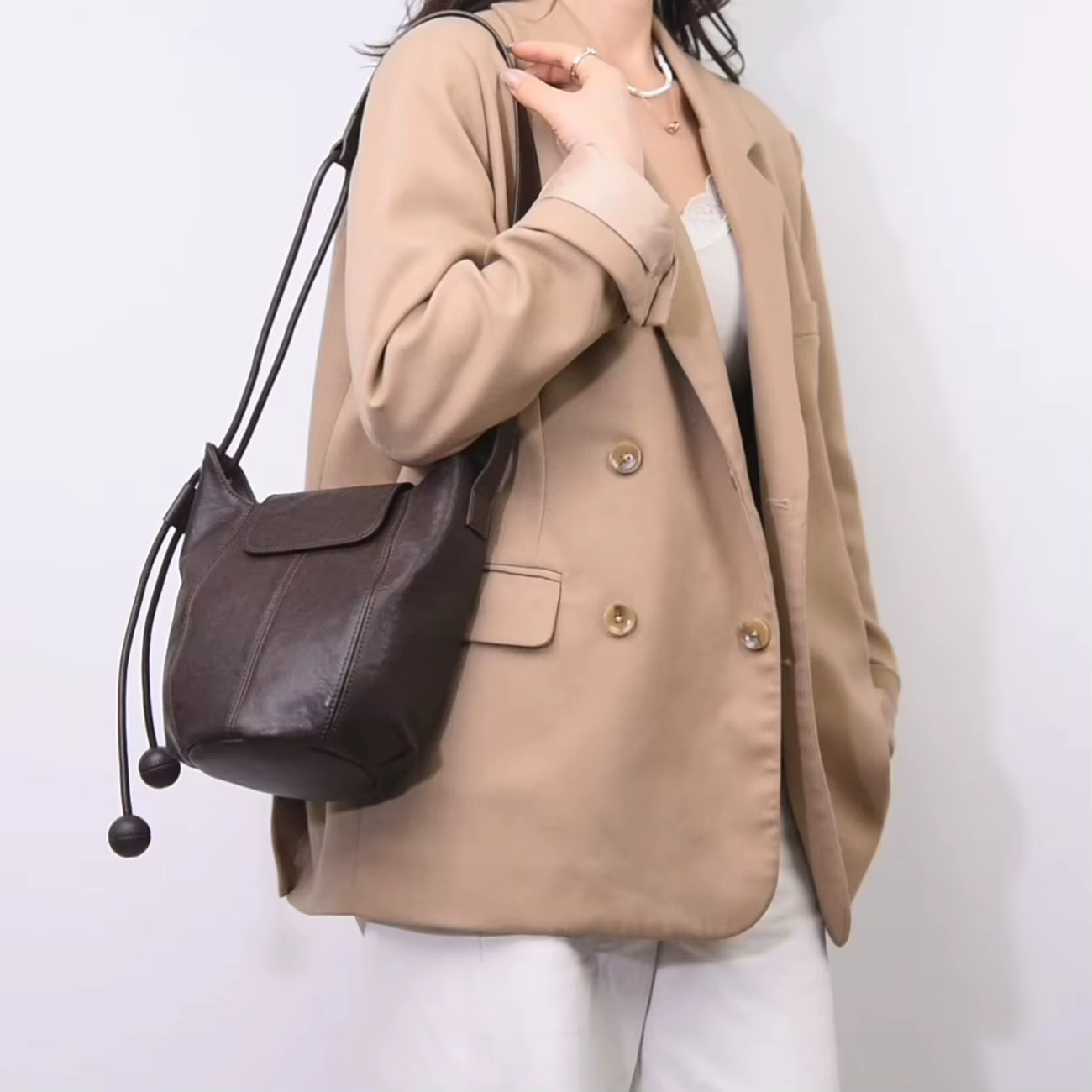 Sac bandoulière en cuir véritable pour femme