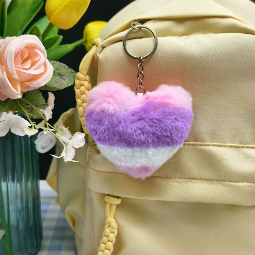 Porte-clés en peluche en forme de cœur arc-en-ciel mignon et personnalisé